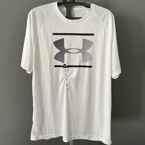Under Armour Loose Fit Shirt